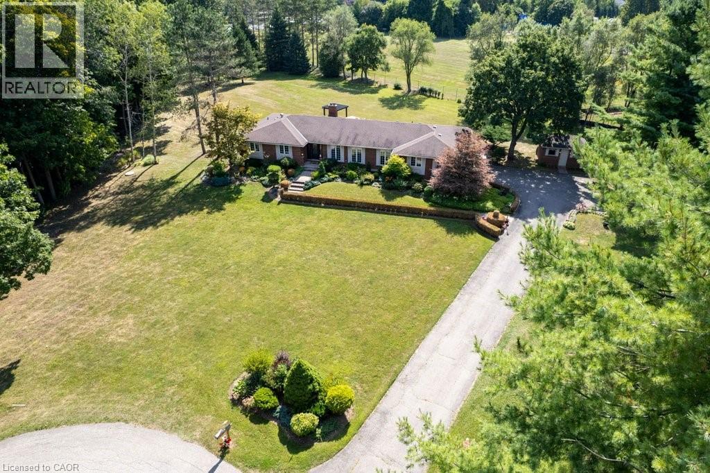 3 MEADOWBROOK Court, St. George, Ontario