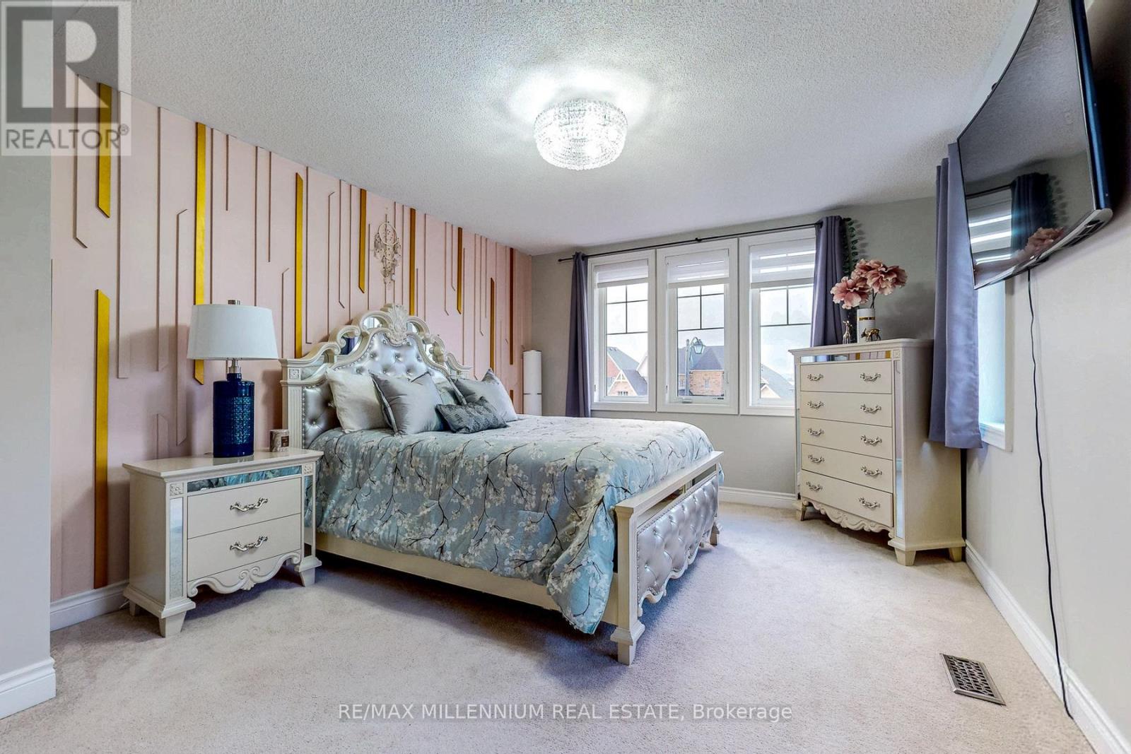 19 Mitchell Crescent, Mono, Ontario  L9W 2Z2 - Photo 32 - X12377982