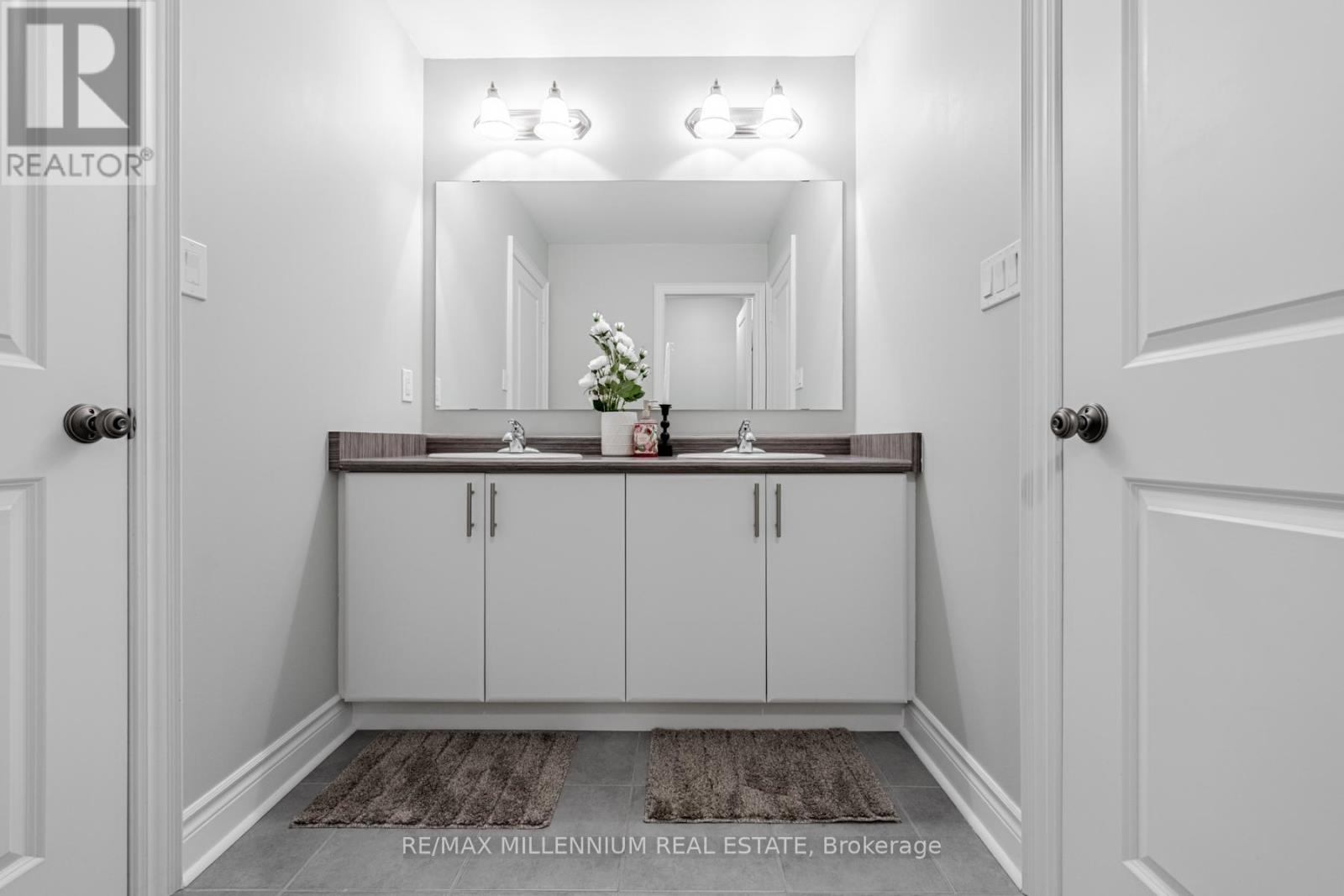 19 Mitchell Crescent, Mono, Ontario  L9W 2Z2 - Photo 37 - X12377982