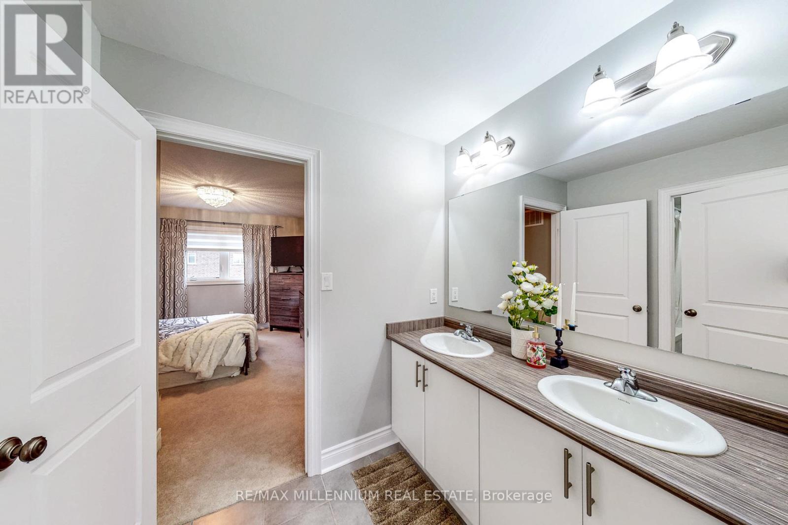 19 Mitchell Crescent, Mono, Ontario  L9W 2Z2 - Photo 38 - X12377982