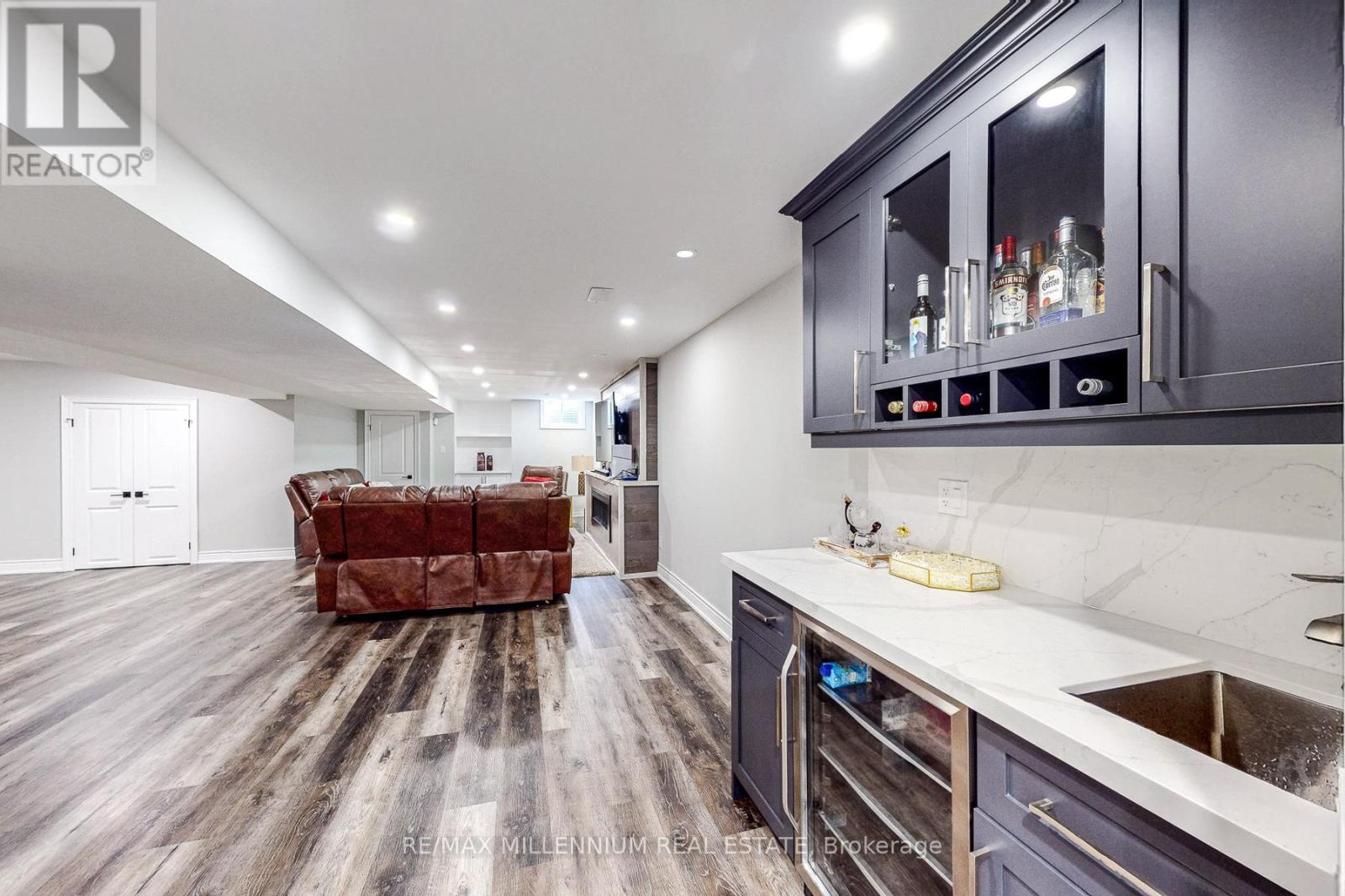 19 Mitchell Crescent, Mono, Ontario  L9W 2Z2 - Photo 44 - X12377982