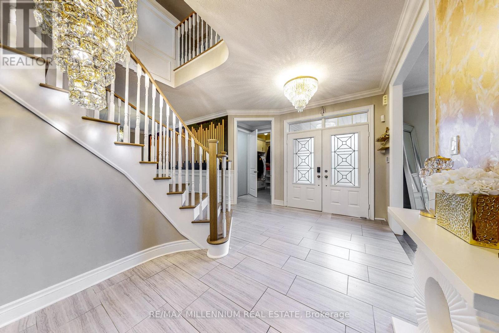 19 Mitchell Crescent, Mono, Ontario  L9W 2Z2 - Photo 5 - X12377982