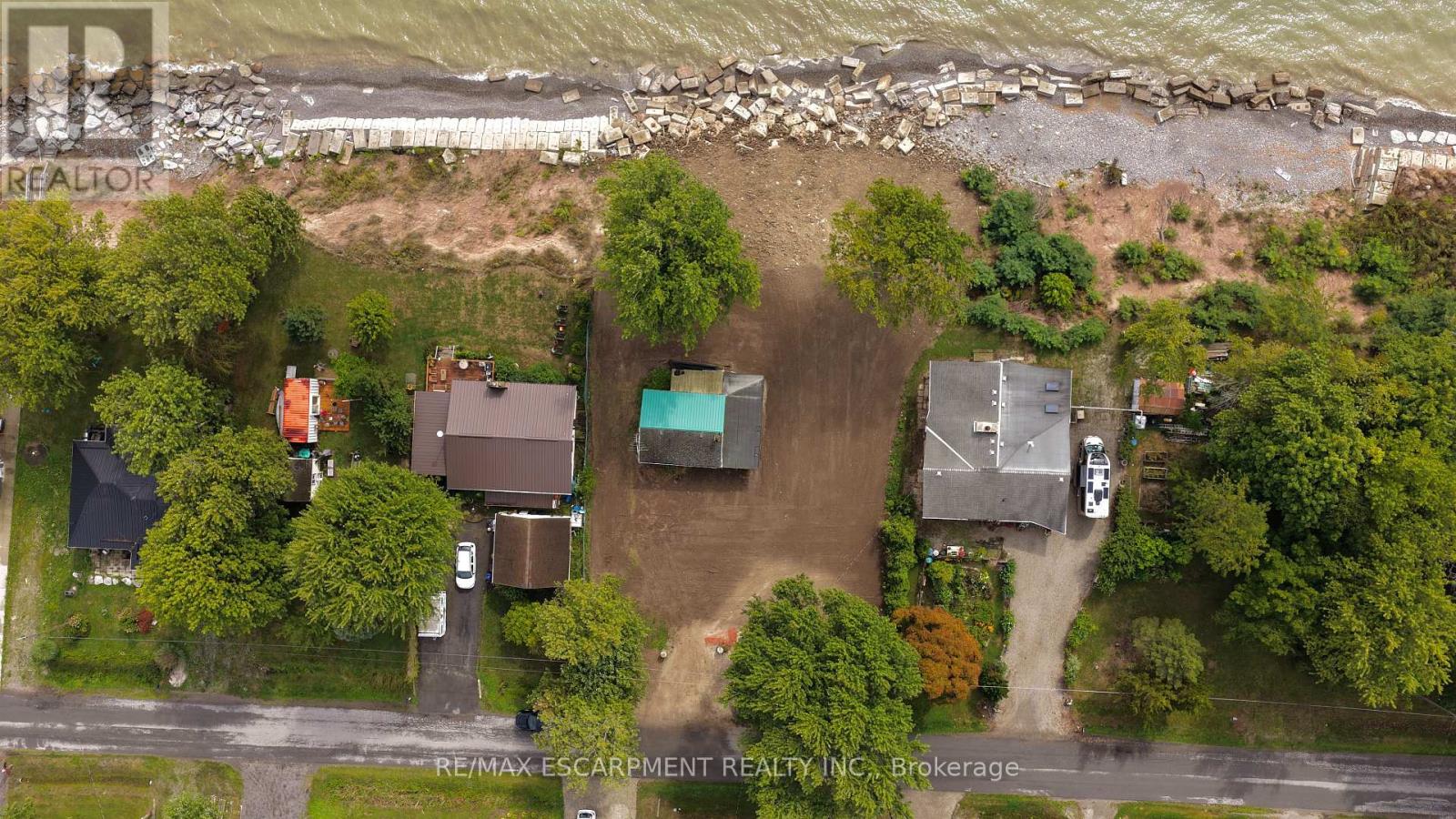 37 Villella Road, Haldimand (Dunnville), Ontario  N0A 1K0 - Photo 3 - X12378014