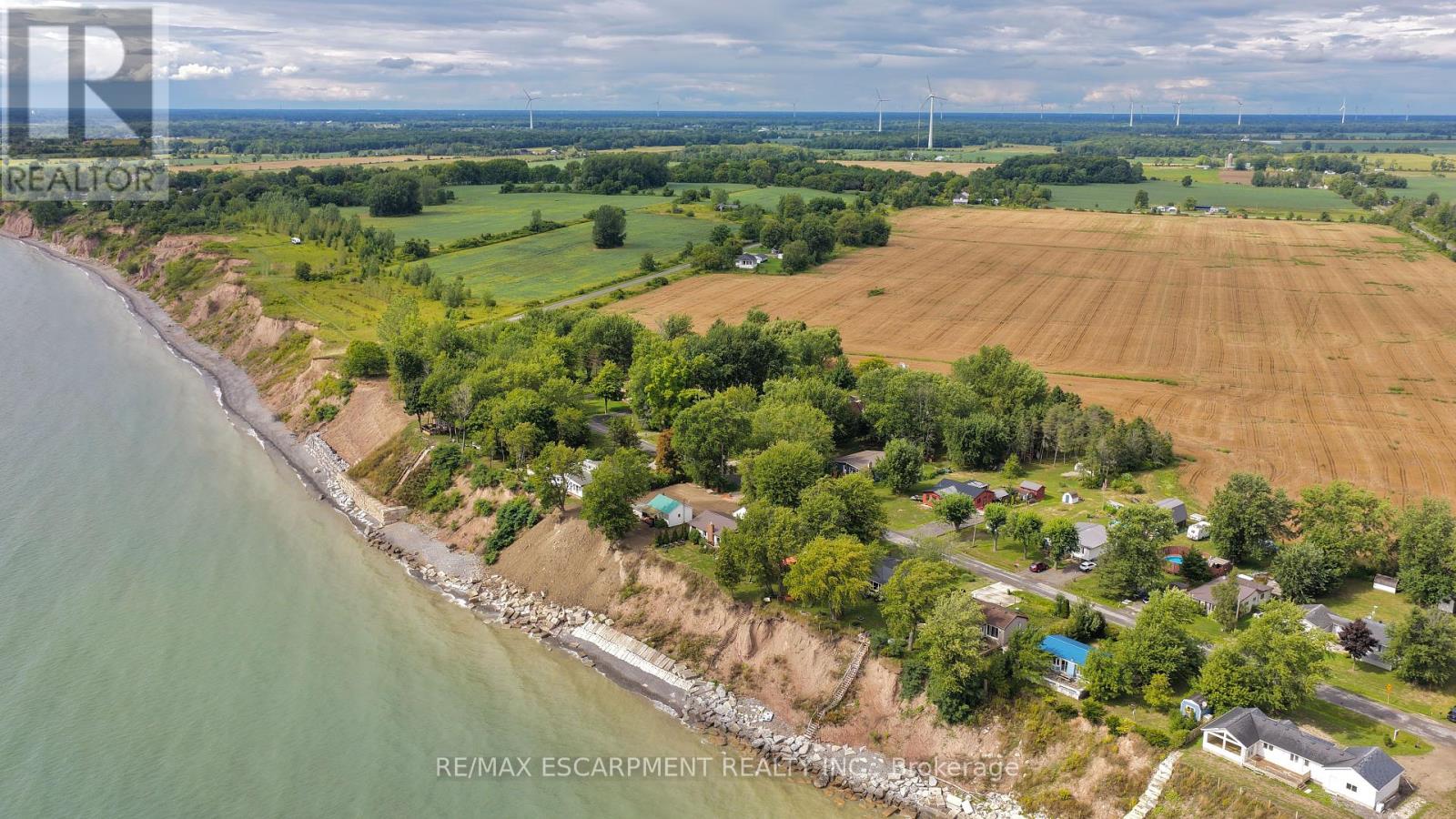 37 Villella Road, Haldimand (Dunnville), Ontario  N0A 1K0 - Photo 7 - X12378014