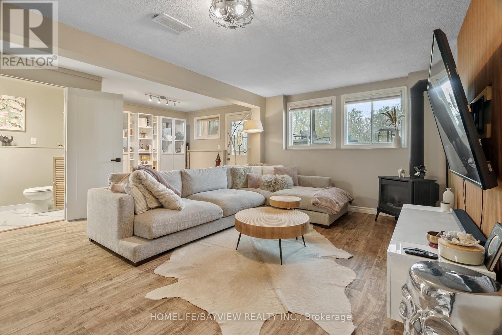 333 Preston Parkway, Cambridge, Ontario  N3H 4Z4 - Photo 9 - X12378054