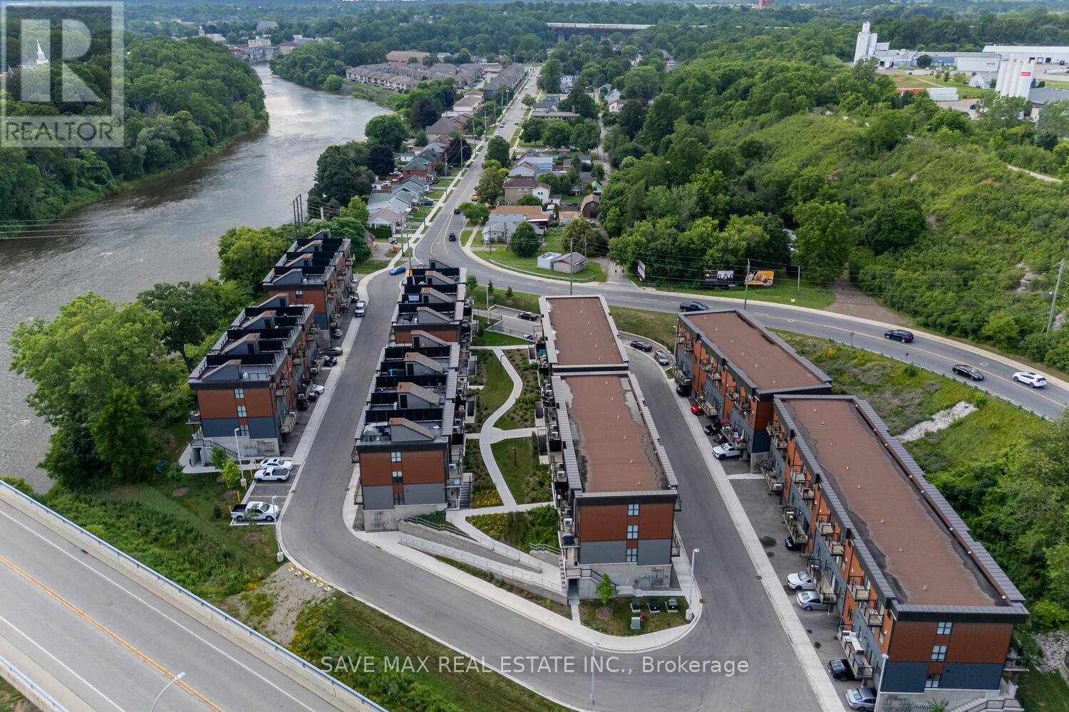 46 - 2 Willow Street, Brant (Paris), Ontario  N3L 0K7 - Photo 36 - X12378131