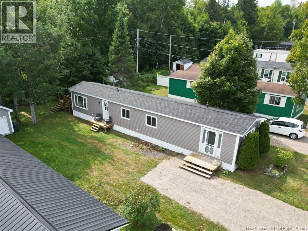 235 Poplar, Beresford, New Brunswick  E8K 1E5 - Photo 2 - NB113863