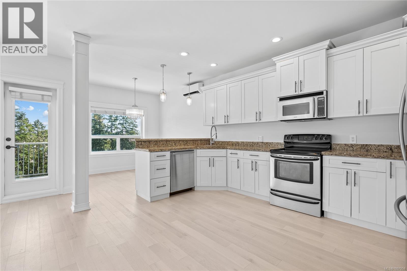 Property at 2105 Longspur Dr image 1