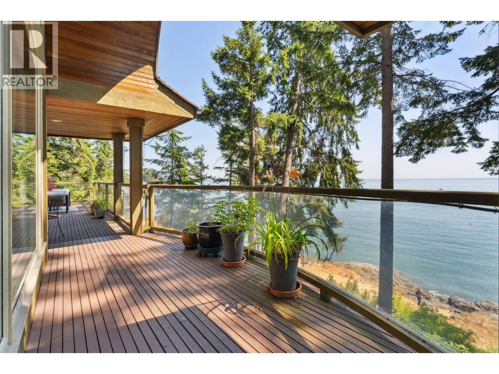 1251 FAIRWEATHER ROAD, Bowen Island, British Columbia