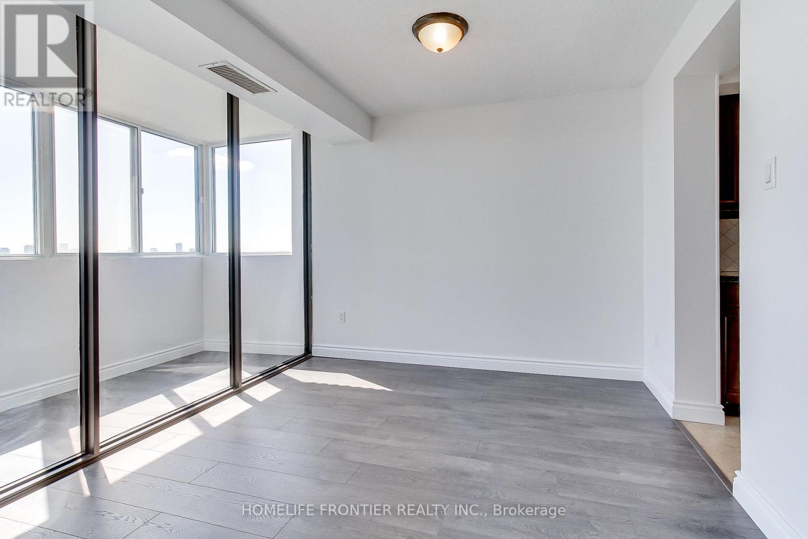 1906 - 80 Antibes Drive, Toronto (Westminster-Branson), Ontario  M2R 3N5 - Photo 11 - C12378166