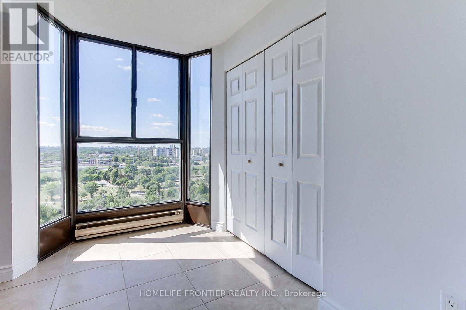 1906 - 80 Antibes Drive, Toronto (Westminster-Branson), Ontario  M2R 3N5 - Photo 17 - C12378166