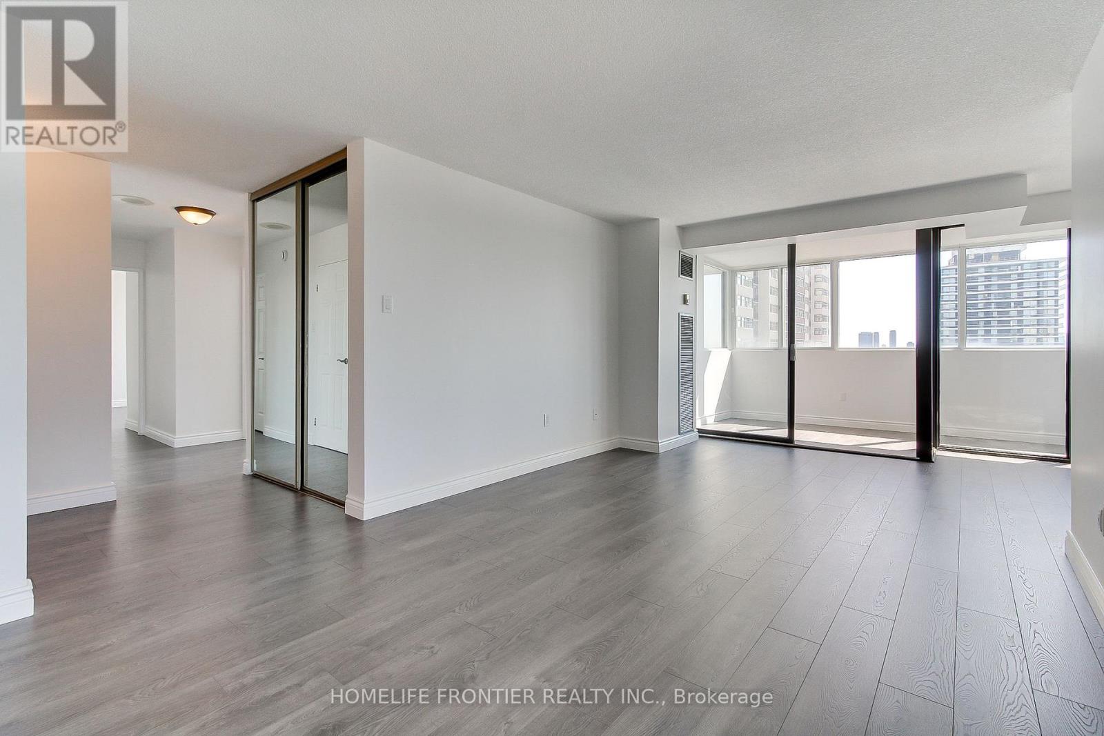 1906 - 80 Antibes Drive, Toronto (Westminster-Branson), Ontario  M2R 3N5 - Photo 9 - C12378166