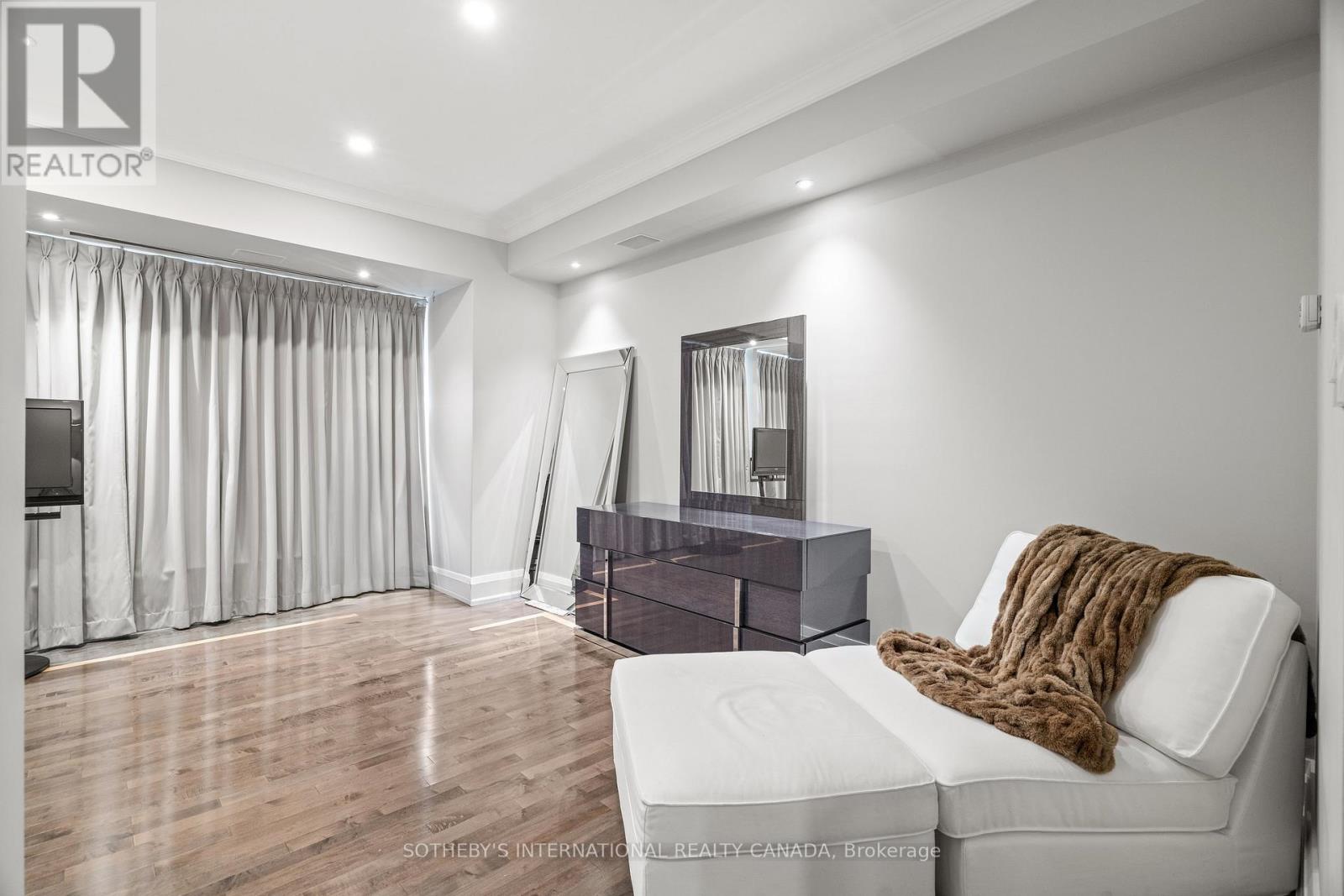 Ph 1005w - 500 Queens Quay, Toronto, Ontario  M5V 3K8 - Photo 19 - C12378167