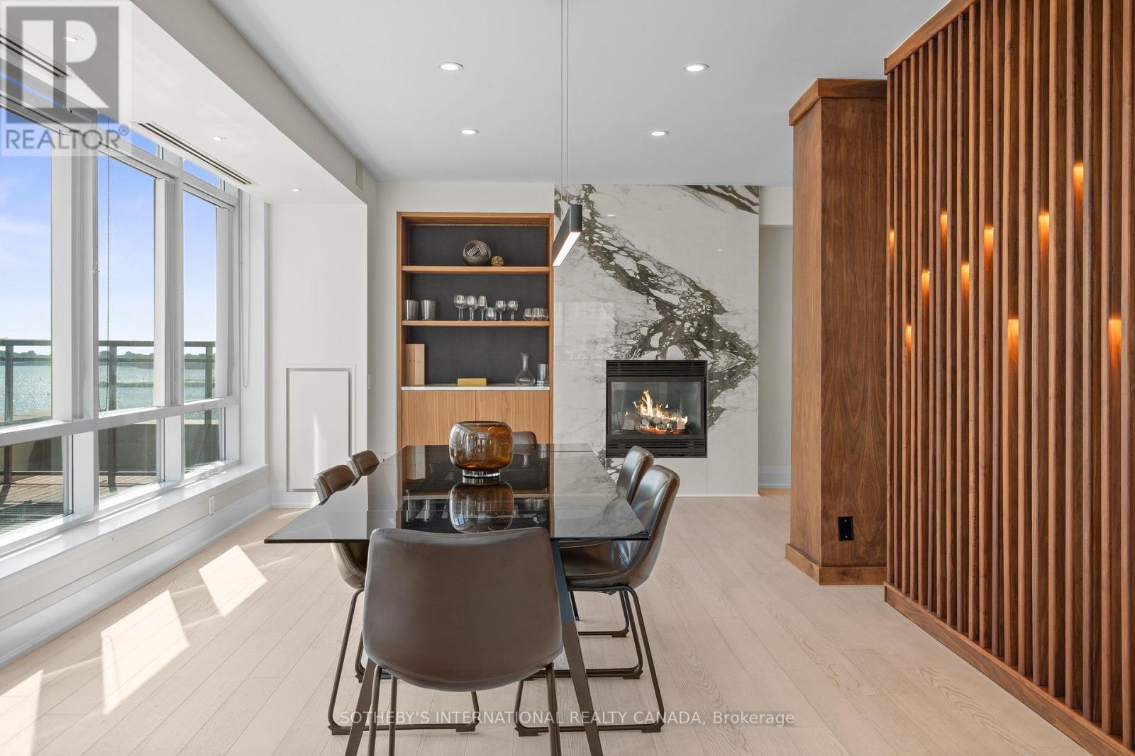 Ph 1005w - 500 Queens Quay, Toronto, Ontario  M5V 3K8 - Photo 2 - C12378167