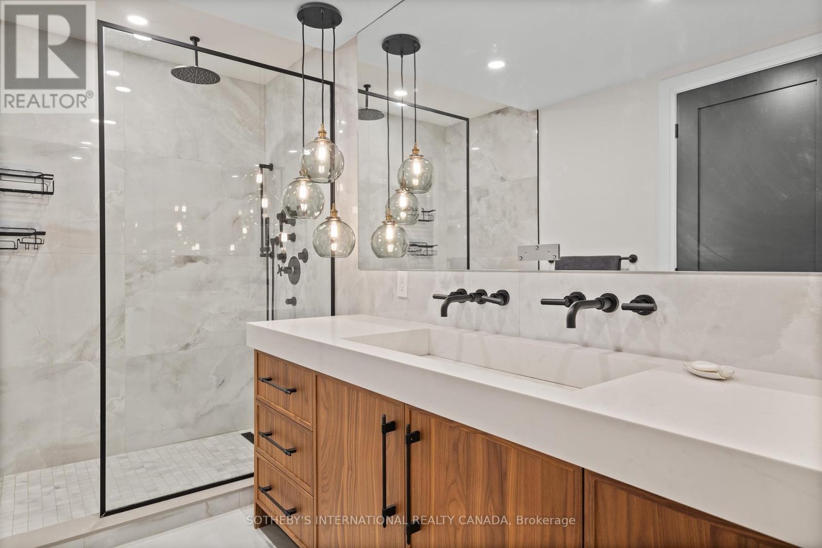 Ph 1005w - 500 Queens Quay, Toronto, Ontario  M5V 3K8 - Photo 24 - C12378167
