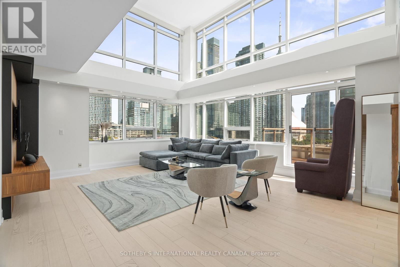 Ph 1005w - 500 Queens Quay, Toronto, Ontario  M5V 3K8 - Photo 6 - C12378167