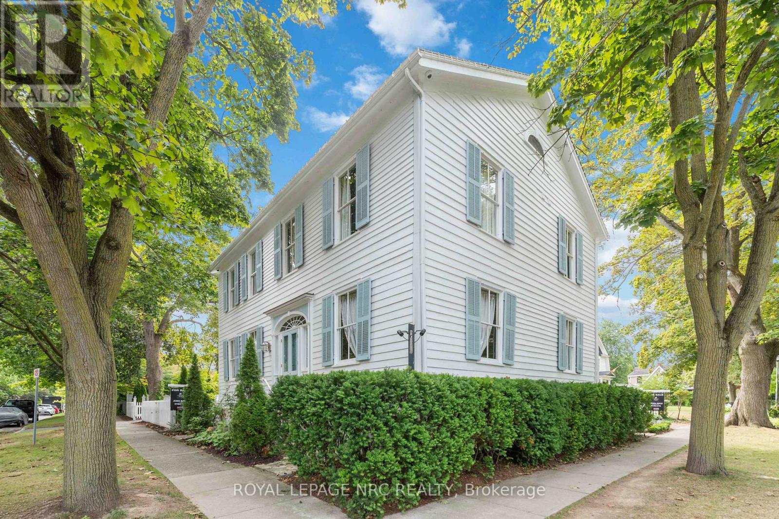 94 Prideaux Street, Niagara-On-The-Lake, Ontario  L0S 1J0 - Photo 2 - X12150896