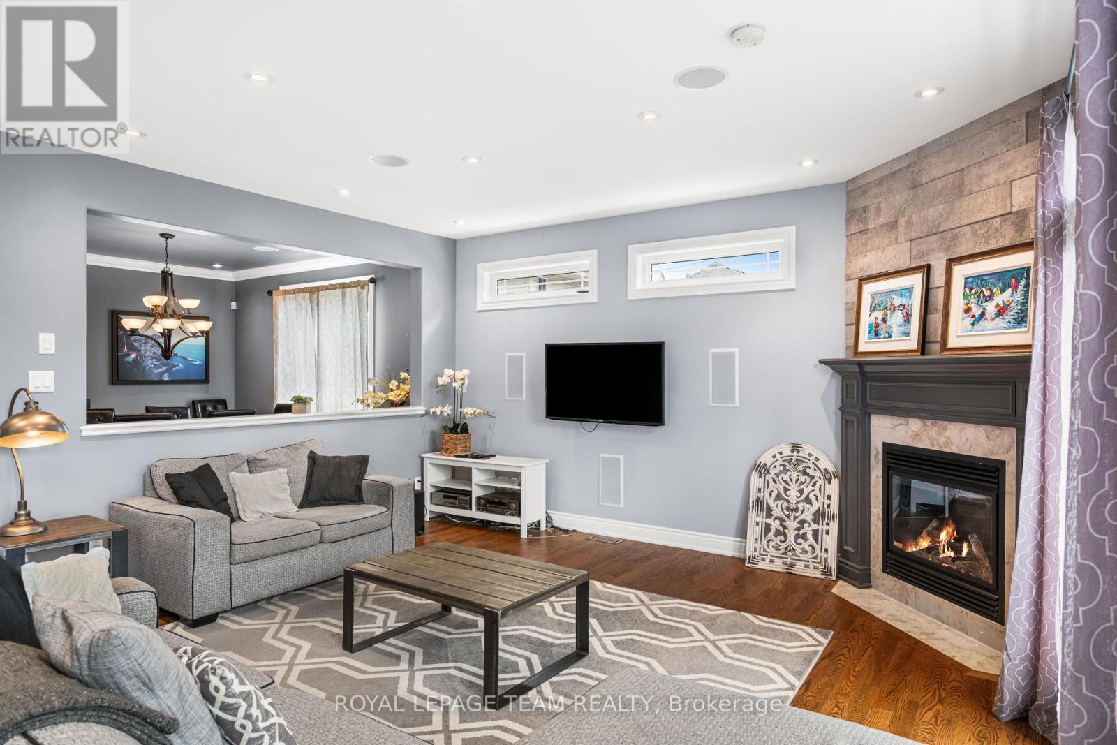49 Savuto Way, Ottawa, Ontario  K2G 2T2 - Photo 14 - X12378253