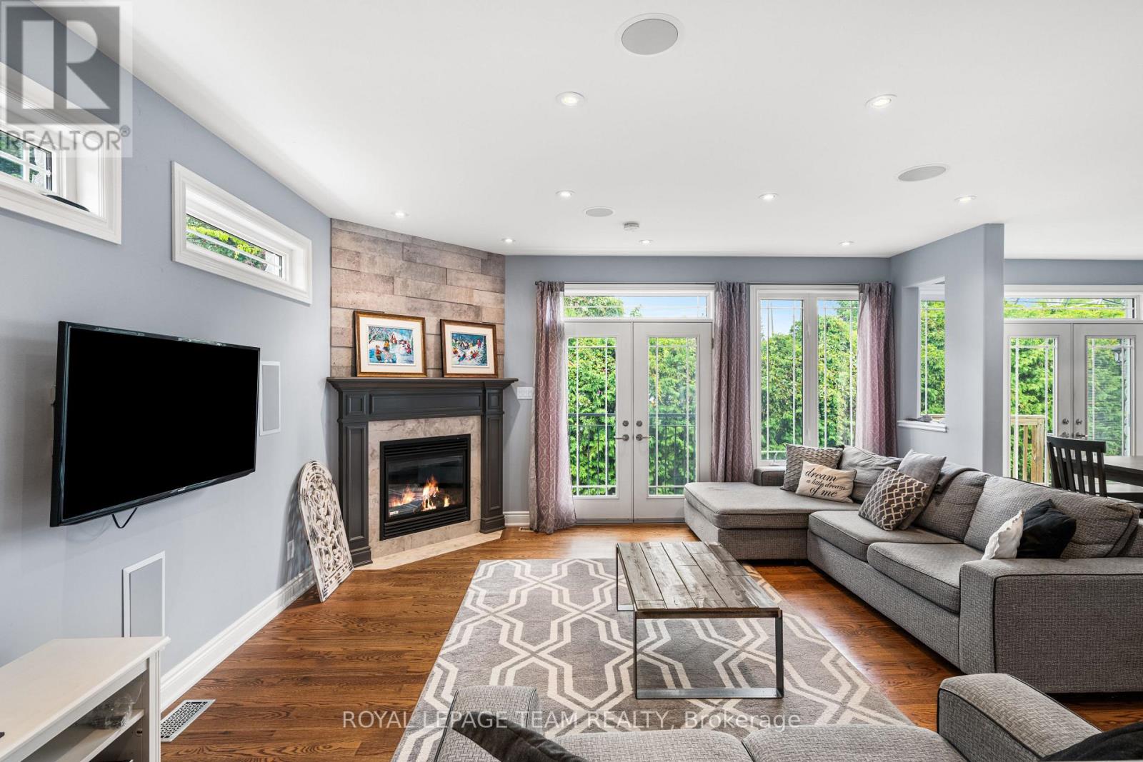 49 Savuto Way, Ottawa, Ontario  K2G 2T2 - Photo 15 - X12378253