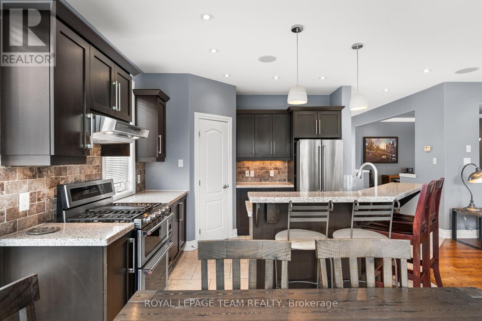 49 Savuto Way, Ottawa, Ontario  K2G 2T2 - Photo 19 - X12378253