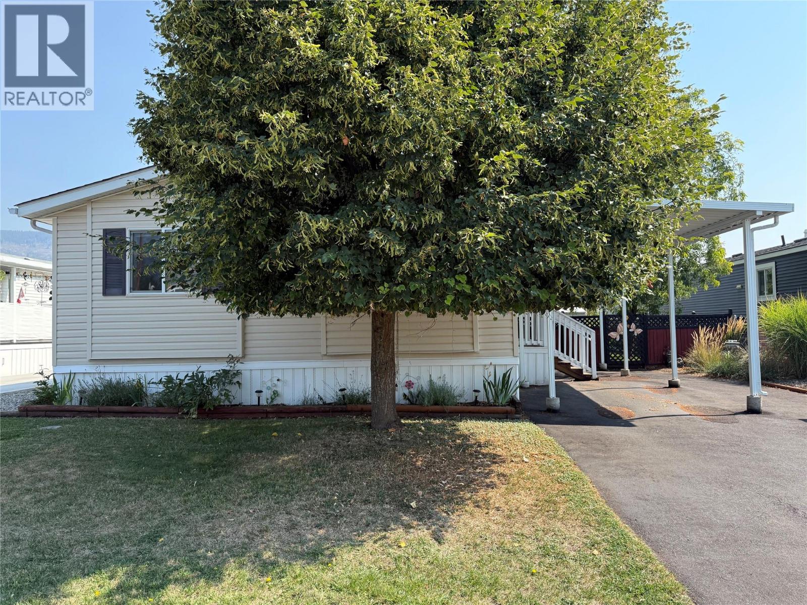 7225 BOUNDARY Drive Unit# 34, grand forks, British Columbia