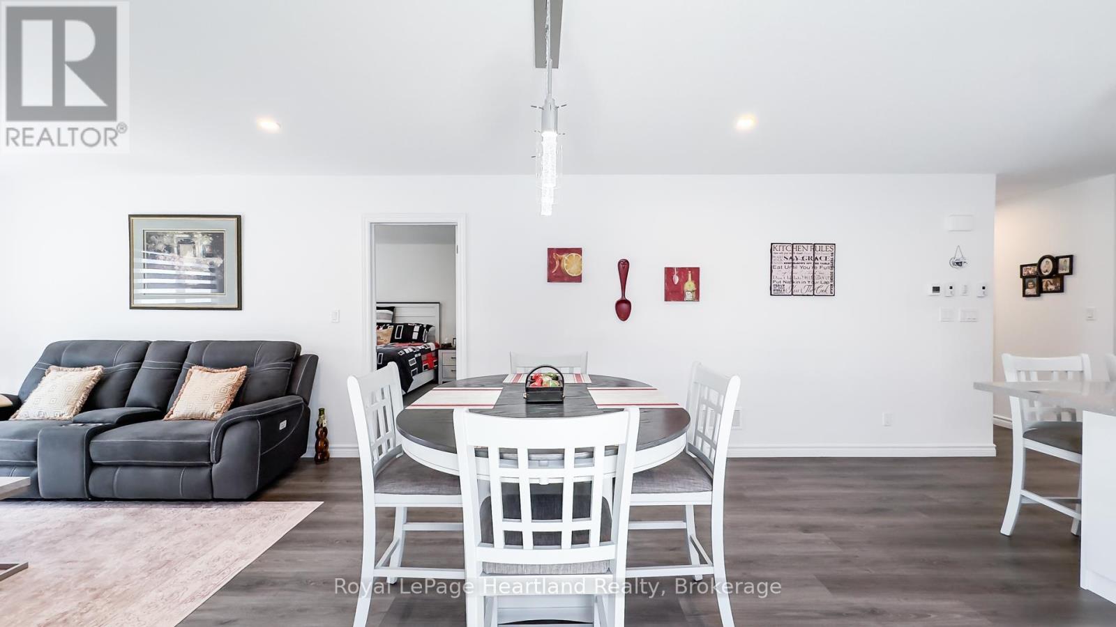 263 Lake Breeze Drive, Ashfield-Colborne-Wawanosh, Ontario  N7A 0C6 - Photo 16 - X12378238