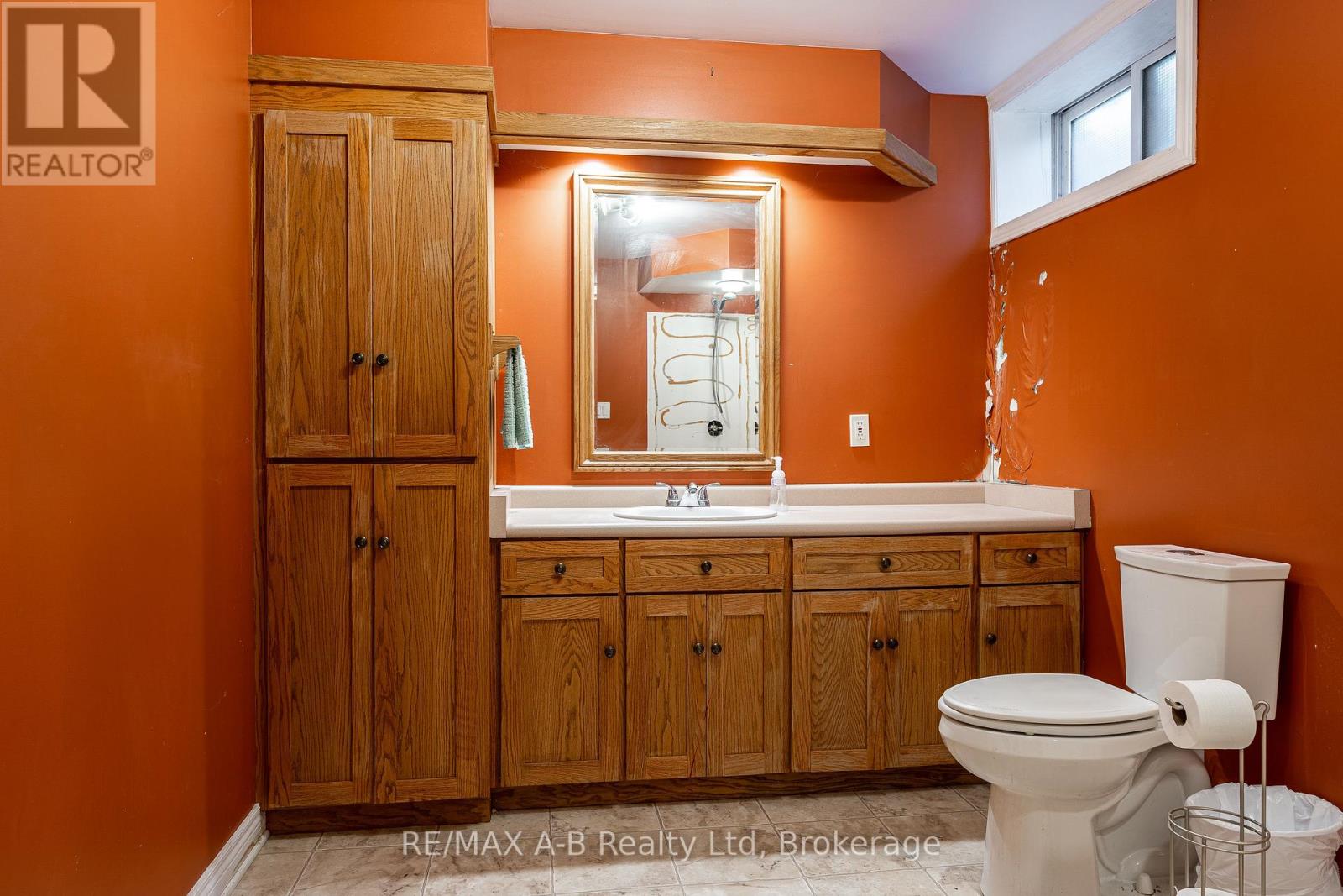 15 Valleyview Lane, St. Marys, Ontario N4X 1A7 - Photo 38 - X12378369