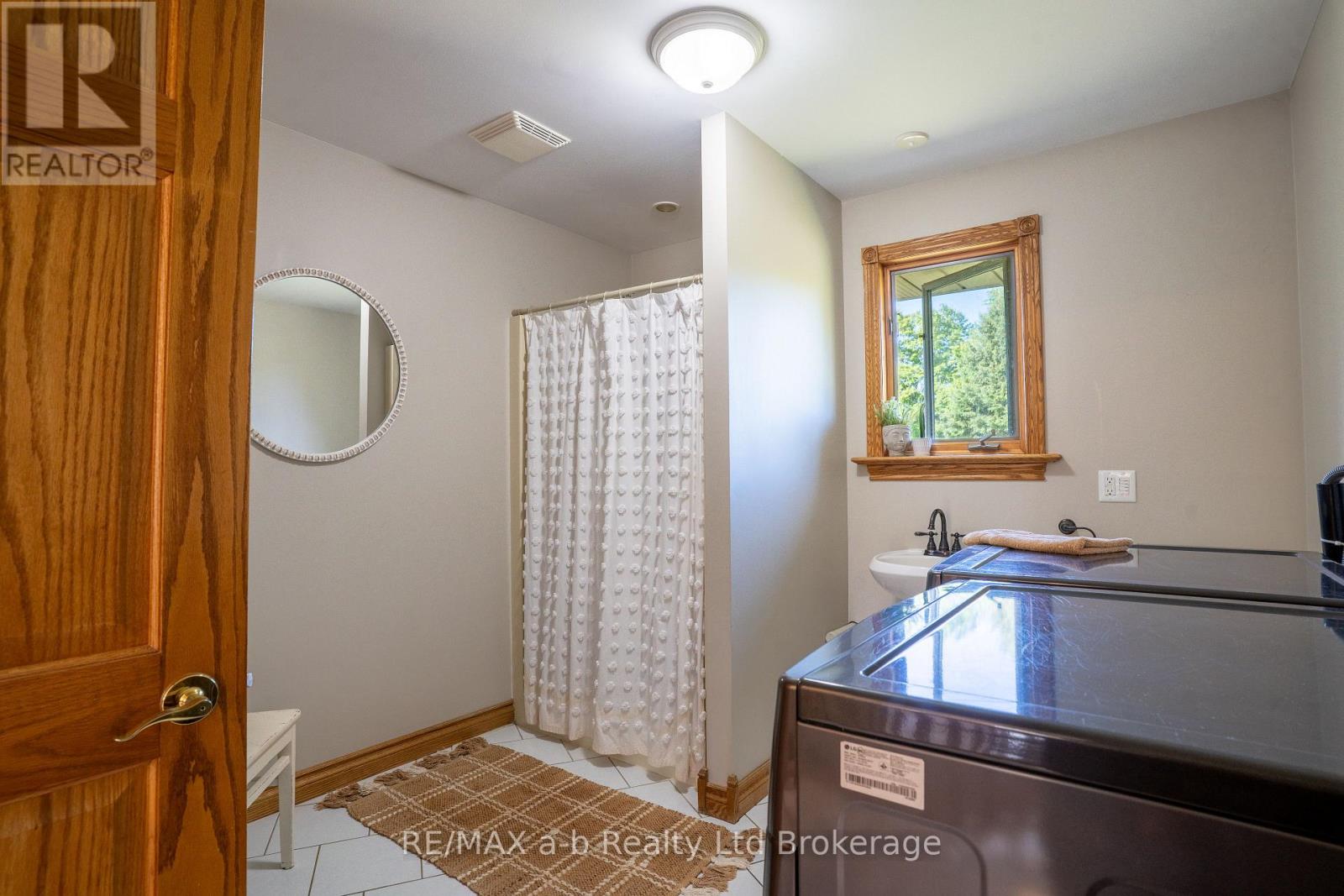 812213 Base Line, Norwich, Ontario  N0E 1H0 - Photo 27 - X12377811