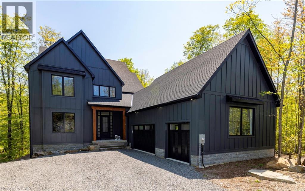 14 ST GEORGES Court, Huntsville, Ontario