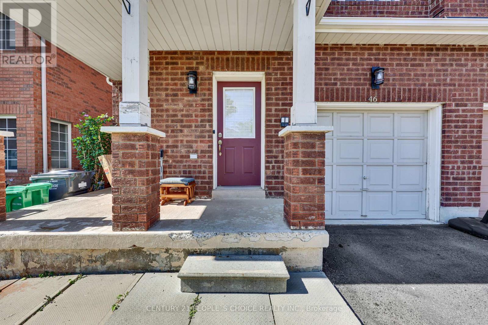 46 Commodore Drive, Brampton, Ontario  L6X 0S7 - Photo 1 - W12378208