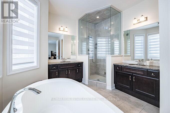 323 Harold Dent Trail, Oakville, Ontario  L6M 1R3 - Photo 34 - W12378219