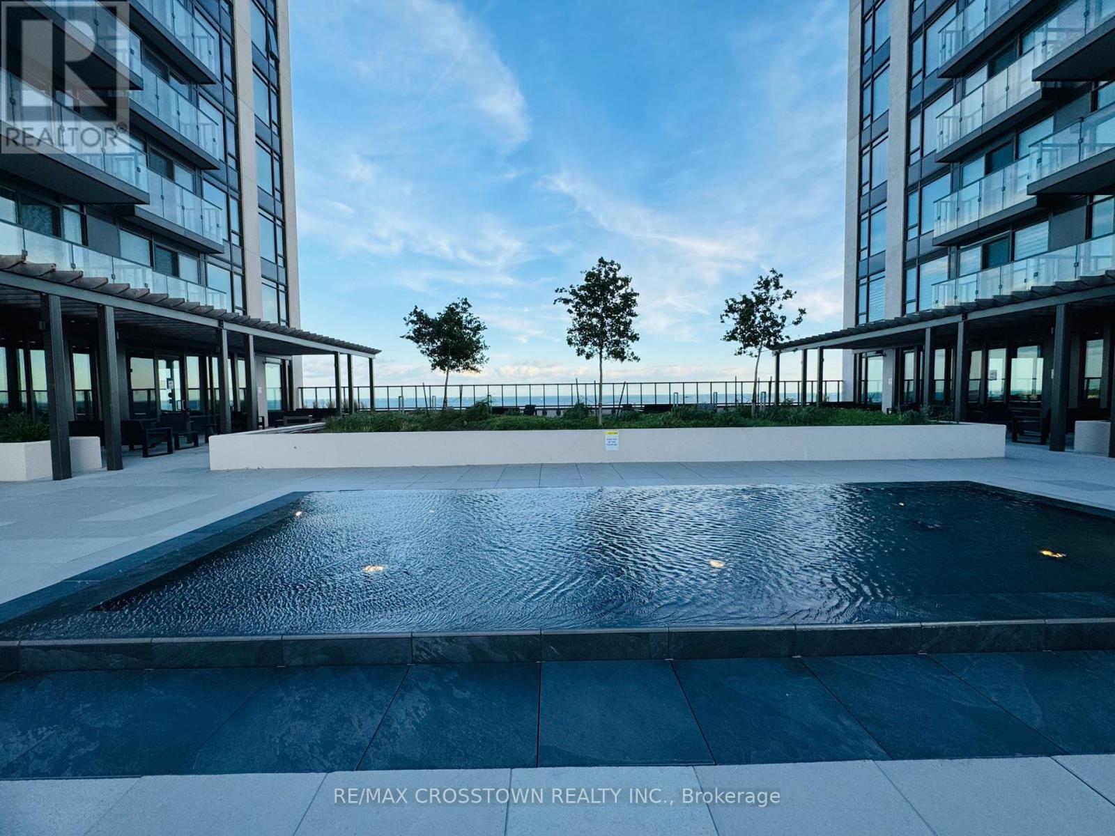 1207 - 1926 Lake Shore Drive W, Toronto, Ontario  M6S 1A1 - Photo 21 - W12378221