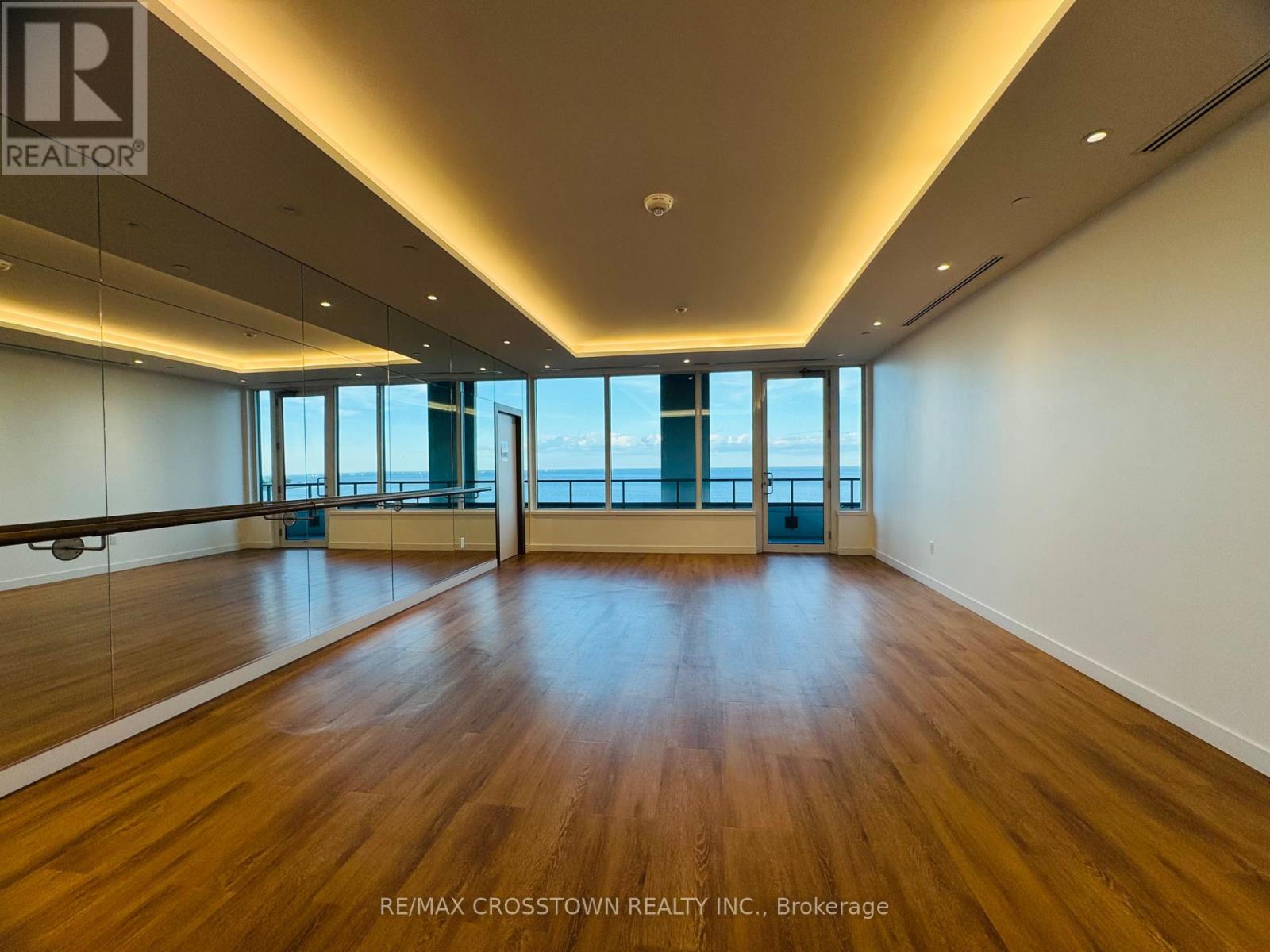 1207 - 1926 Lake Shore Drive W, Toronto, Ontario  M6S 1A1 - Photo 30 - W12378221