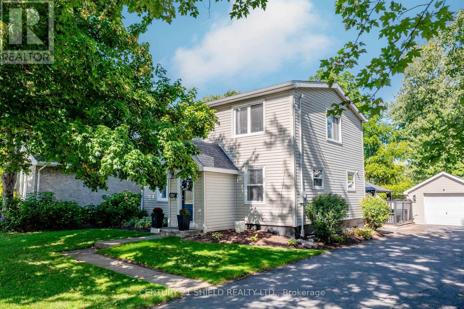 2081 Pitt Street, Cornwall, Ontario  K6J 5G2 - Photo 2 - X12378390