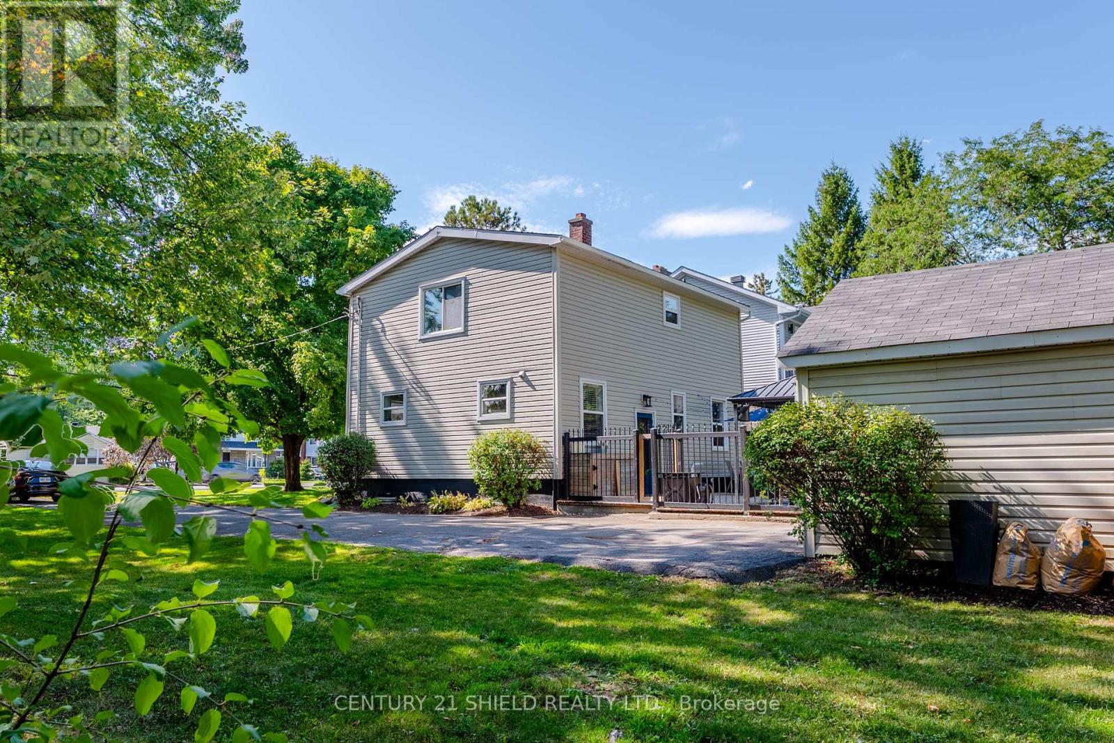 2081 Pitt Street, Cornwall, Ontario  K6J 5G2 - Photo 3 - X12378390