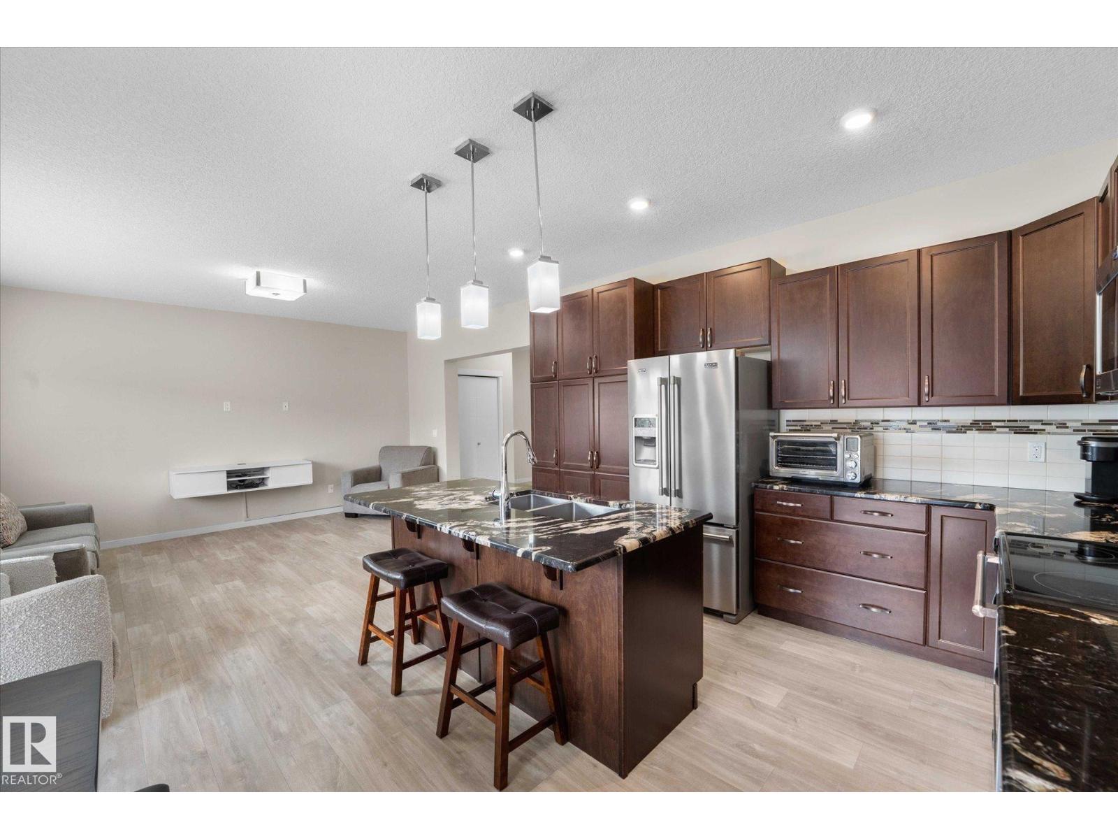 17164 47 St Nw, Edmonton, Alberta  T5Y 3P4 - Photo 8 - E4447192