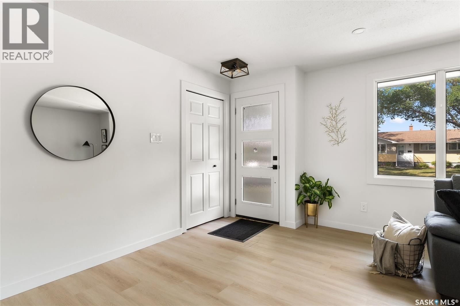Property at 103 Elmview ROAD image 2
