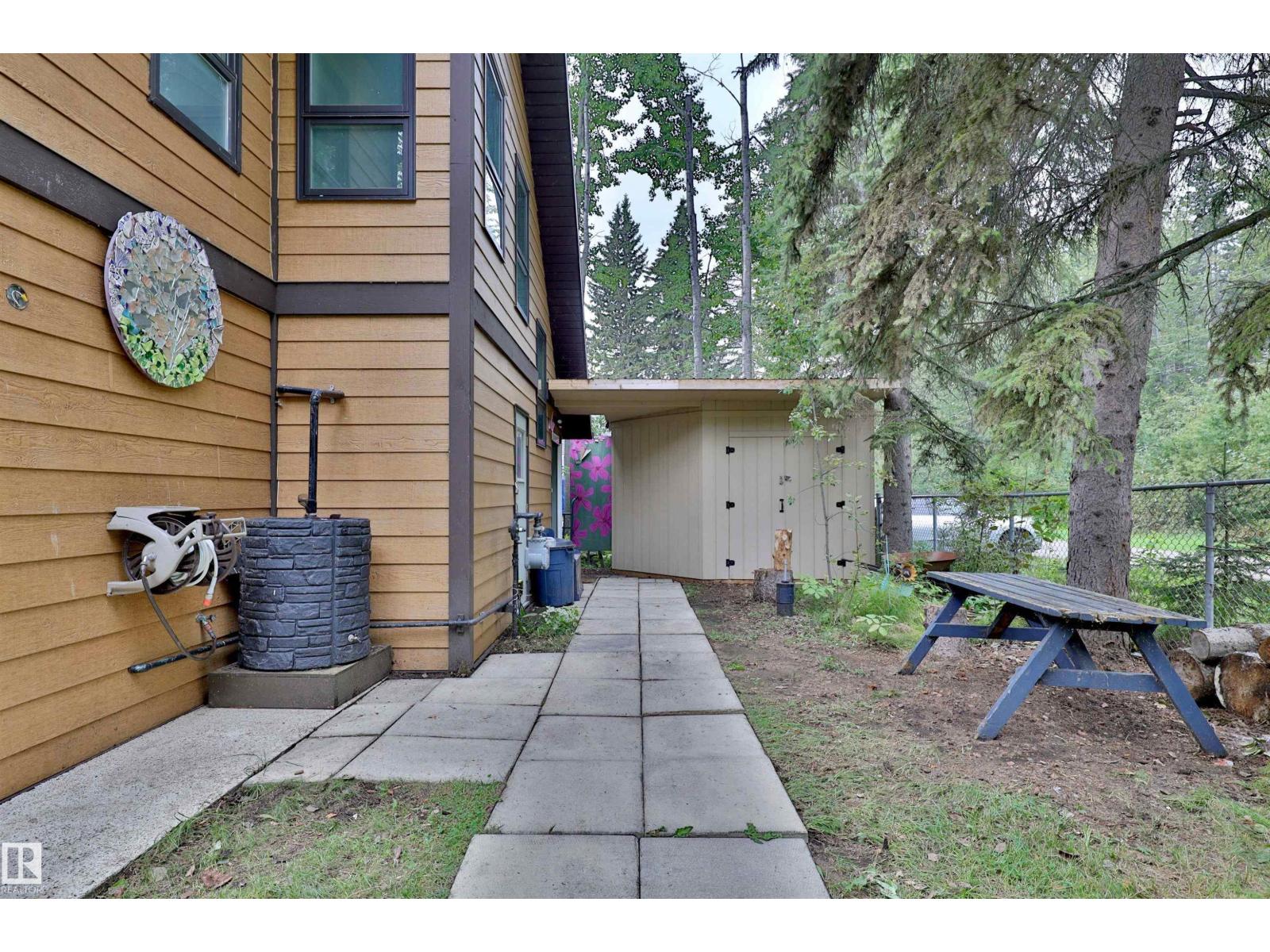 190 Gilwood Be, Rural Leduc County, Alberta  T0C 2V0 - Photo 4 - E4455850