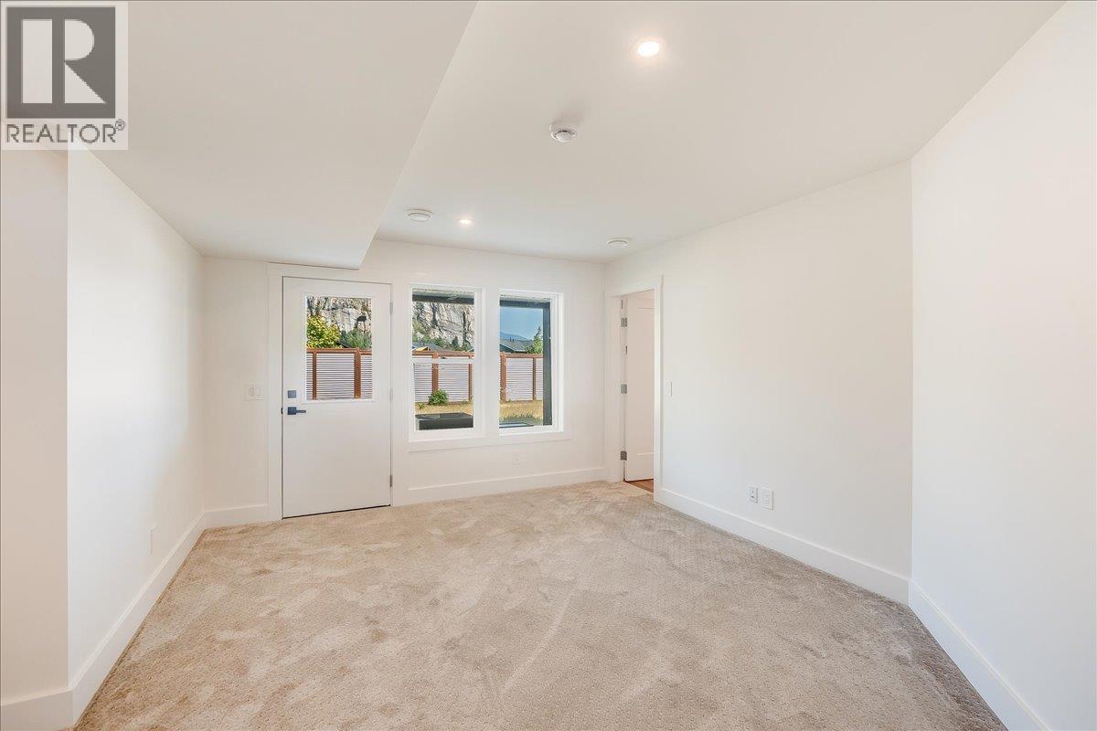 1509 Aspen Lane, Castlegar, British Columbia  V1N 4X8 - Photo 40 - 10346156