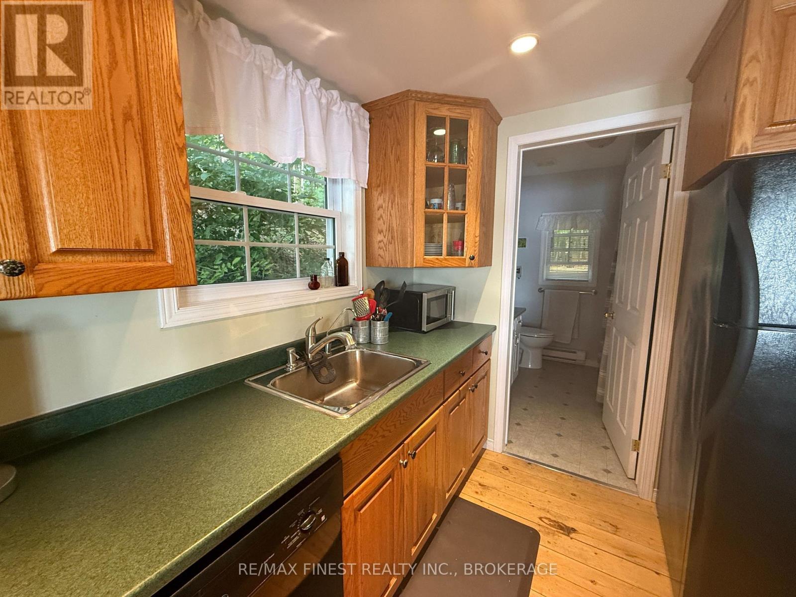 342 North Shore Road, Rideau Lakes, Ontario  K0G 1X0 - Photo 18 - X12378519