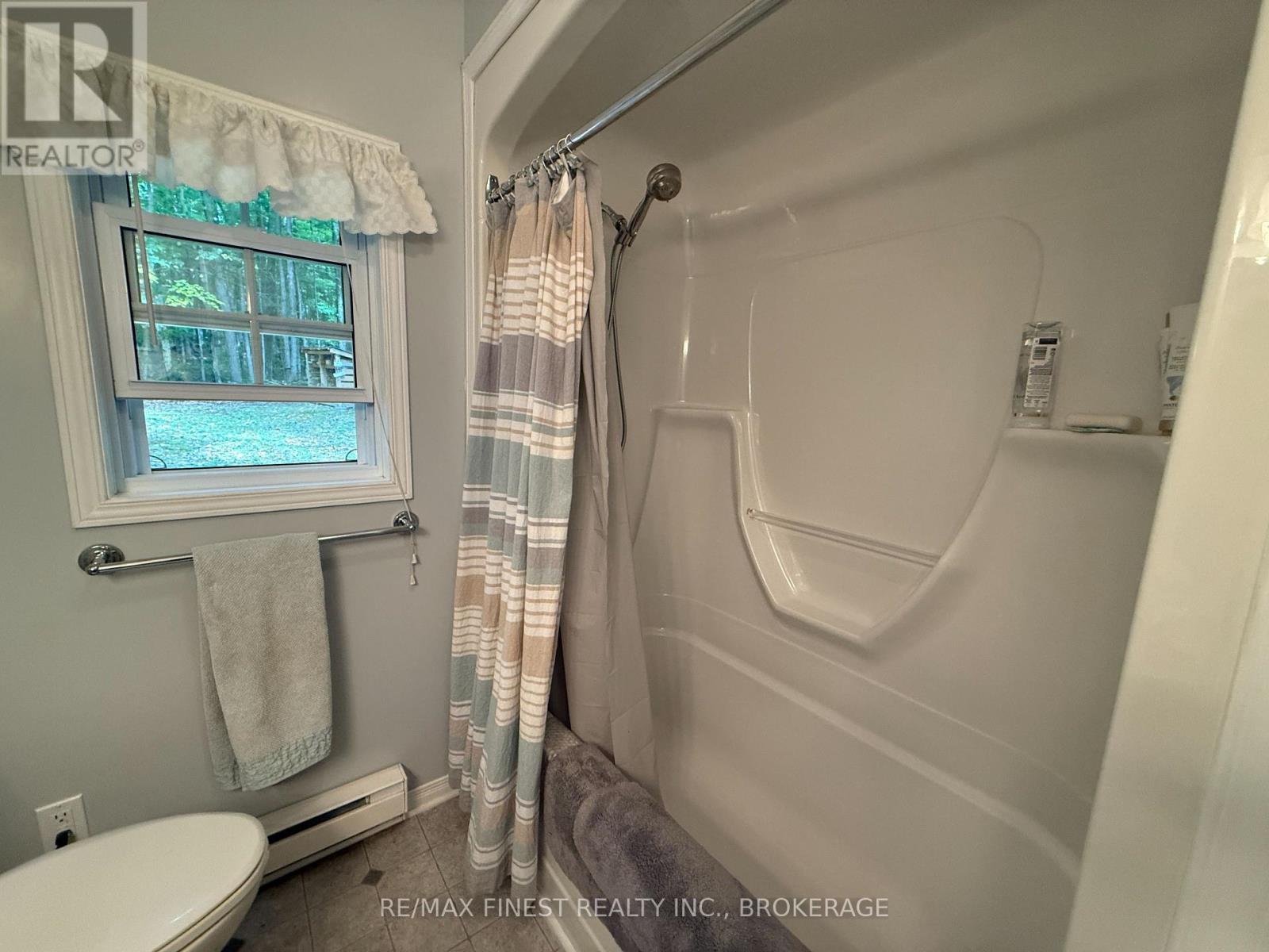342 North Shore Road, Rideau Lakes, Ontario  K0G 1X0 - Photo 34 - X12378519