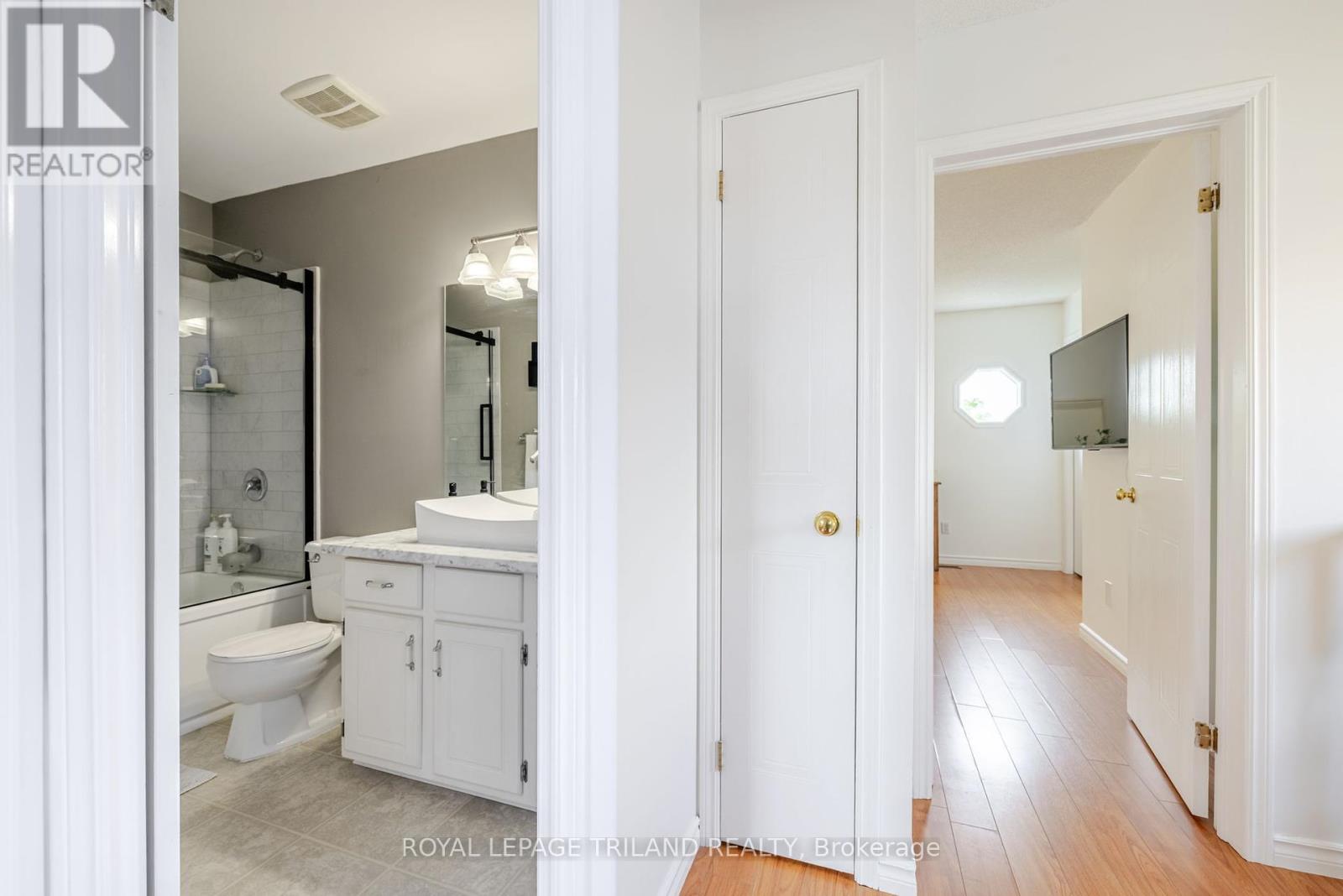 147 Gerald Crescent, London South, Ontario  N5Z 5A3 - Photo 17 - X12378467