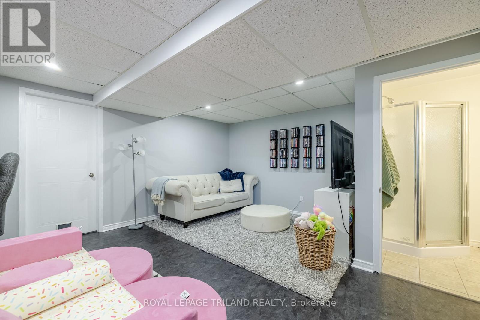 147 Gerald Crescent, London South, Ontario  N5Z 5A3 - Photo 24 - X12378467