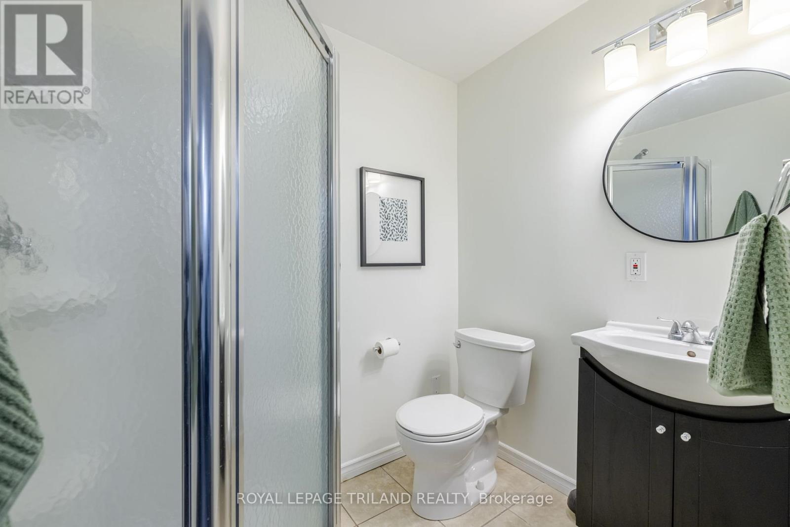 147 Gerald Crescent, London South, Ontario  N5Z 5A3 - Photo 27 - X12378467