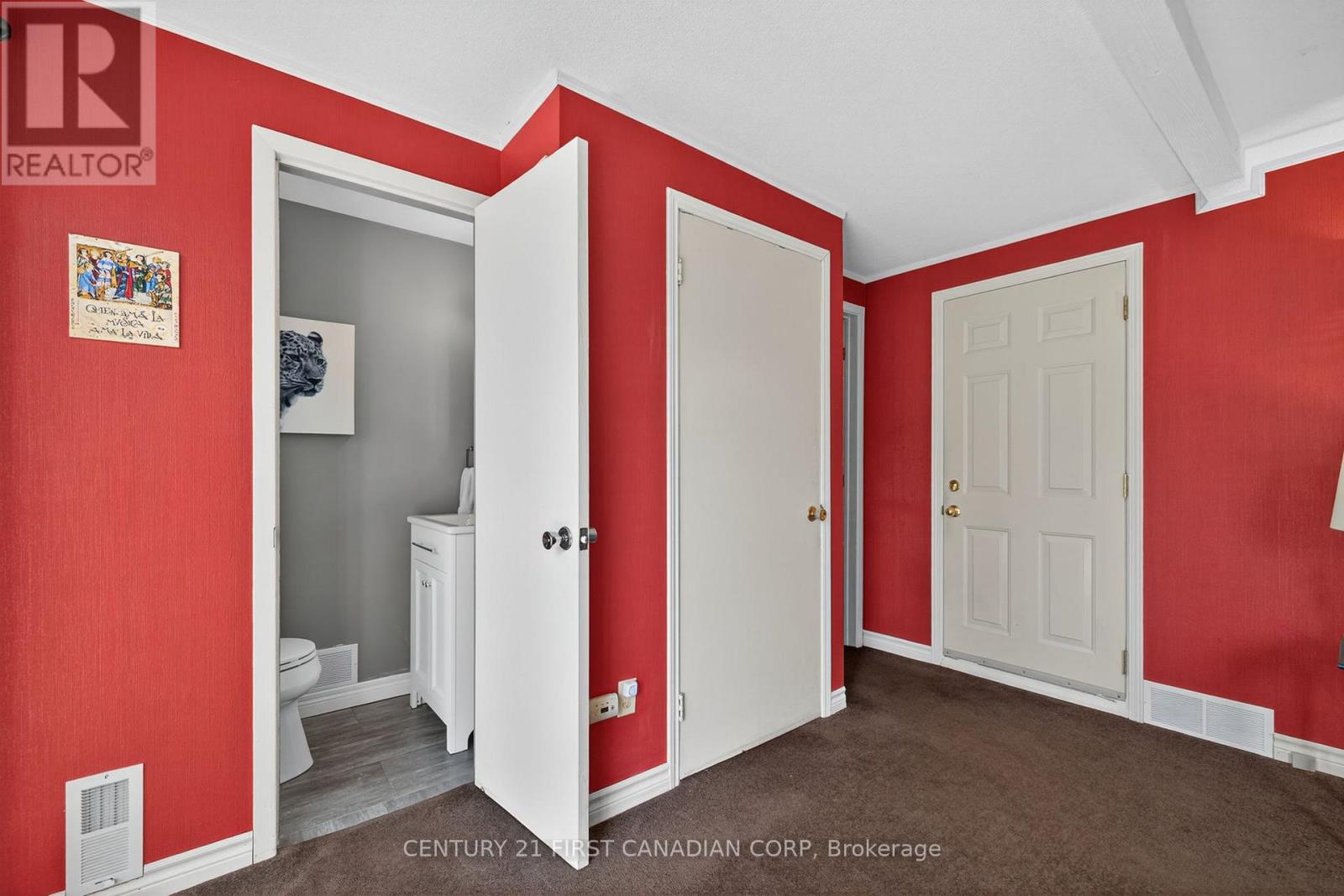 1432 Norman Place, London South (South B), Ontario  N6K 2S7 - Photo 18 - X12378499