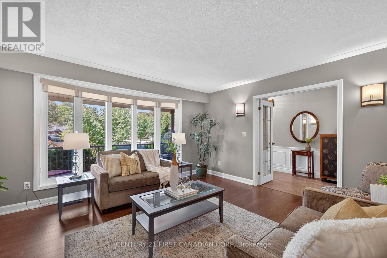 1432 Norman Place, London South (South B), Ontario  N6K 2S7 - Photo 9 - X12378499