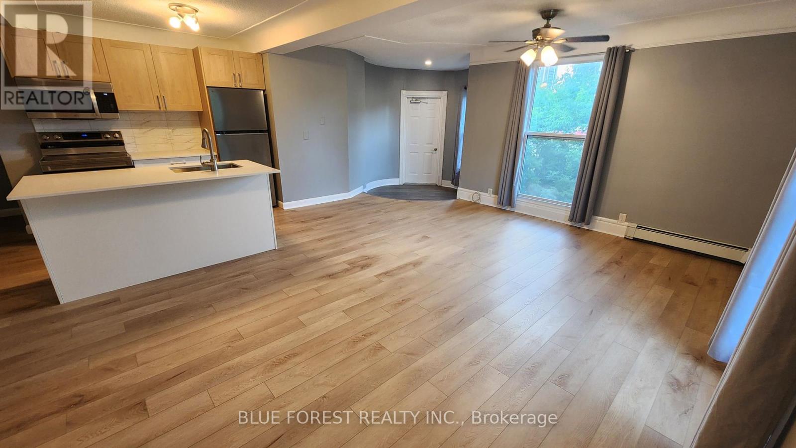 1 High Street, London South (South F), Ontario  N6C 4J5 - Photo 7 - X12378505