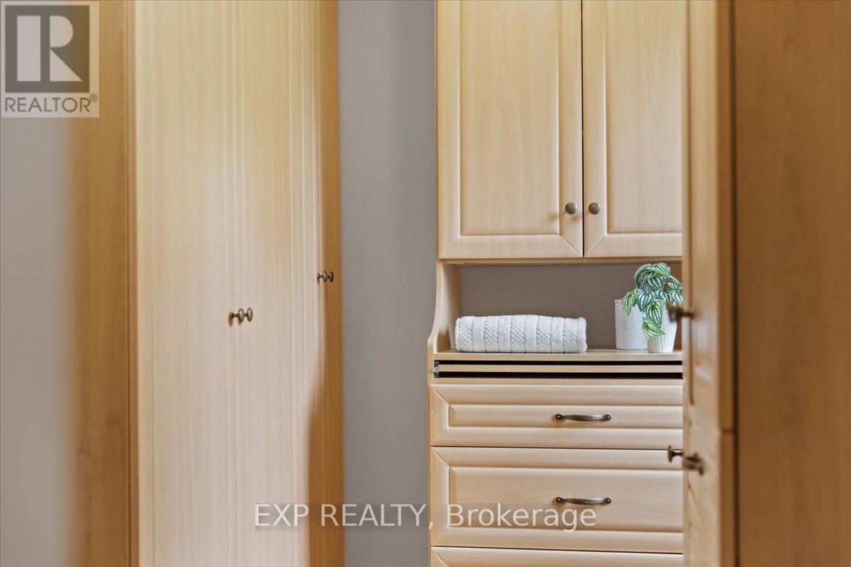 107 Stanley Avenue, Ottawa, Ontario  K1M 1N8 - Photo 35 - X12378481