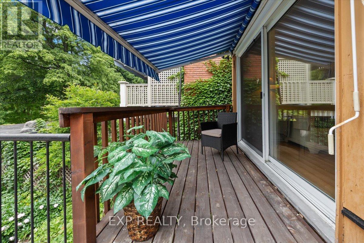 107 Stanley Avenue, Ottawa, Ontario  K1M 1N8 - Photo 42 - X12378481