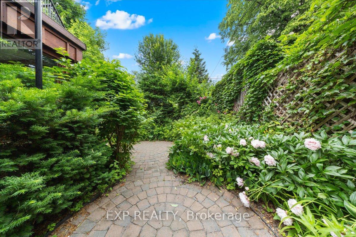 107 Stanley Avenue, Ottawa, Ontario  K1M 1N8 - Photo 43 - X12378481